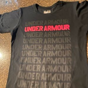 Women’s under armour T-shirt